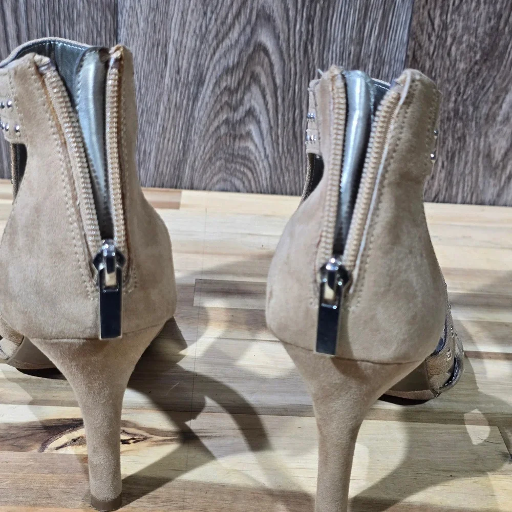 Worthington Tan Suede Studded Cut-Out Bootie Stiletto‎ Heels Women's 8.5 M